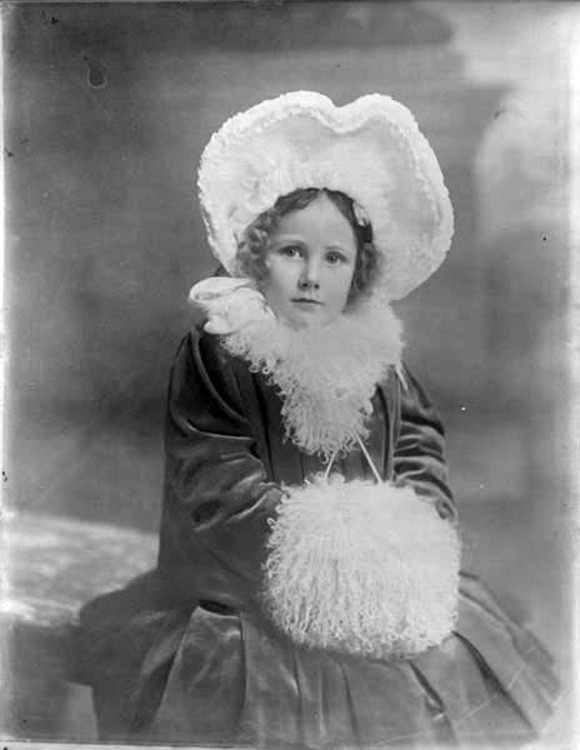 A Miss Dobbyn, who grew up to become Mrs Davis by Poole Photographic Studios. NLI call no. P_WP_4436